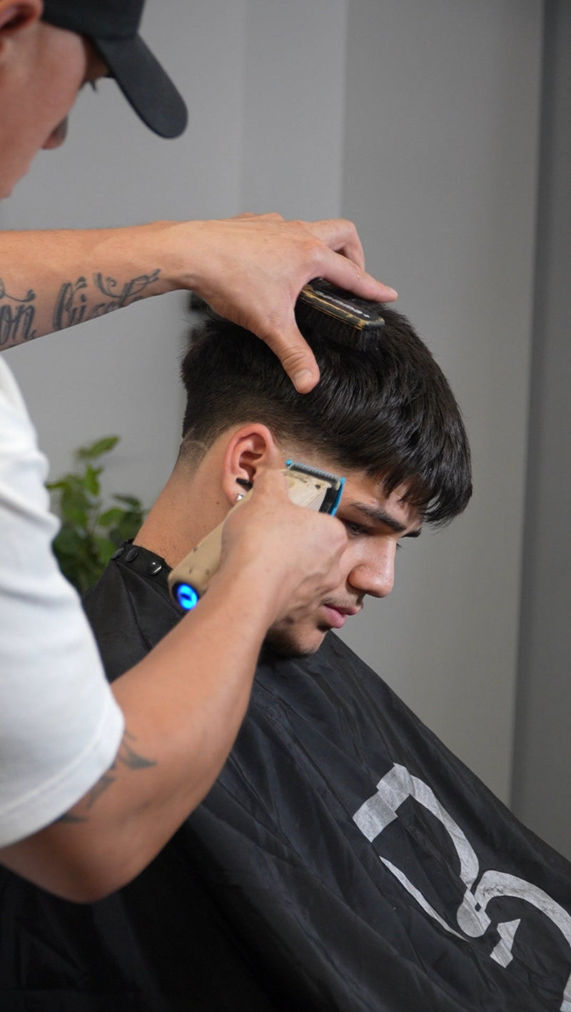 5 Core Barbering Techniques Every Beginner Must Master in 2025